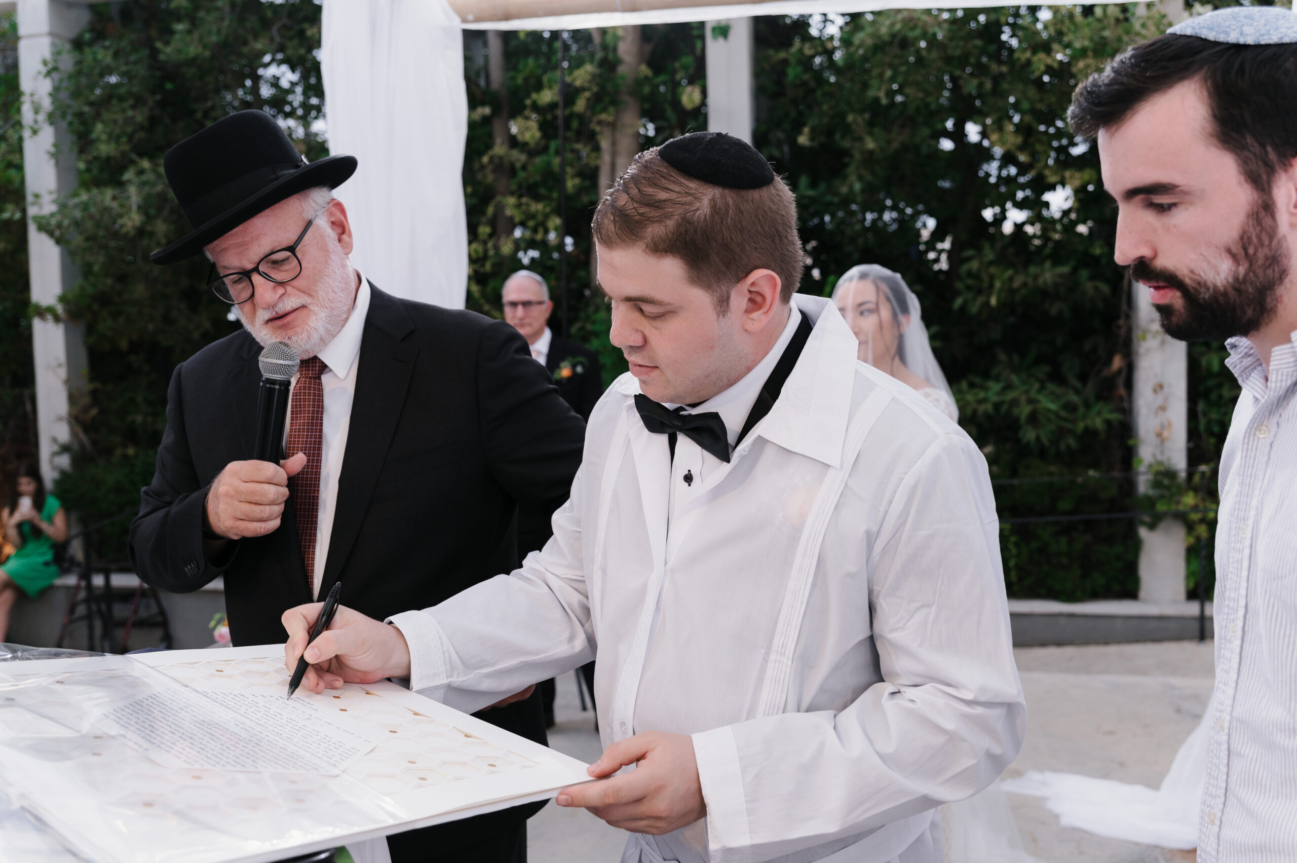 7. A checklist image for ensuring a Ketubah is legally sound